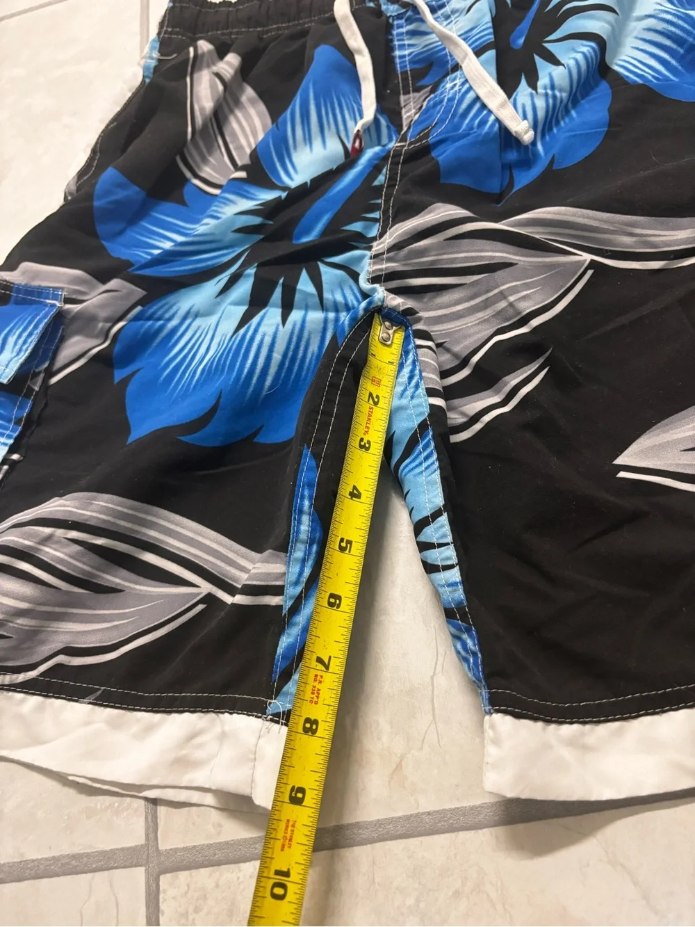 Men's Vintage B.Split Black & Blue Floral Swim Trunks size L